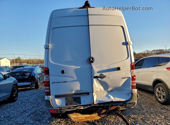 WD3PE7CD8JP620251 2018 MERCEDES-BENZ SPRINTER White 