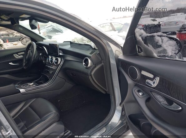 WDC0G4JB0HV004058 2017 MERCEDES-BENZ GLC 300 Gray Вид салону спереду