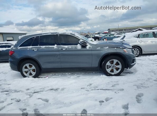 WDC0G4JB0HV004058 2017 MERCEDES-BENZ GLC 300 Gray Вид задньої частини салону