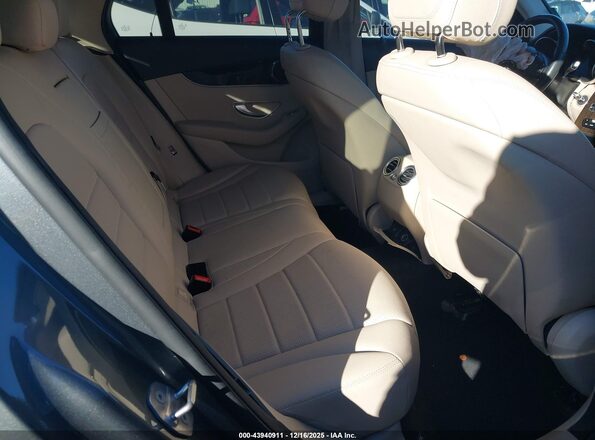 WDC0G4JB2HV010945 2017 MERCEDES-BENZ GLC 300 Gray 