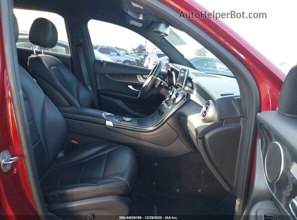 WDC0G4KB0JV089858 2018 MERCEDES-BENZ GLC 300 Red 
