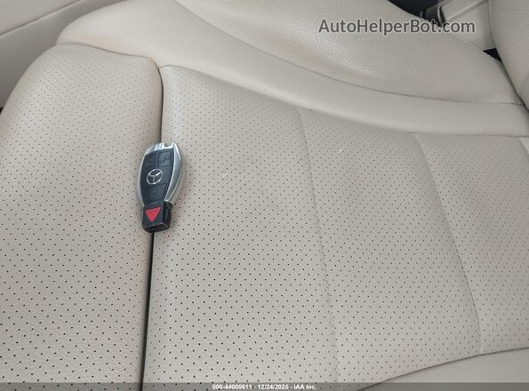 WDC0G4KB5GF059712 2016 MERCEDES-BENZ GLC 300 Красный Вид панели приборов