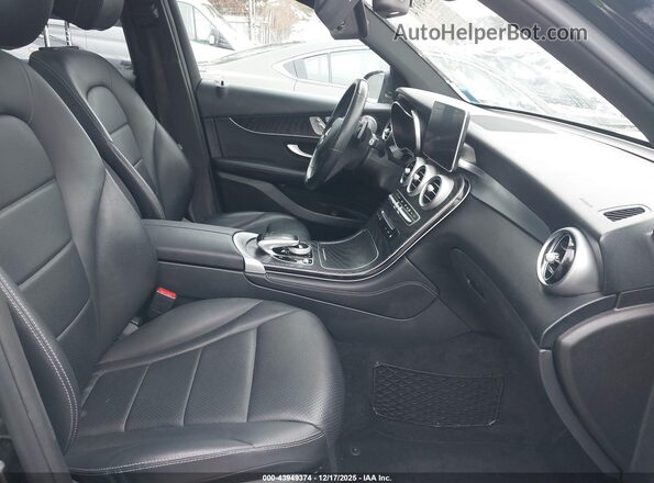 WDC0G4KB7JV104470 2018 MERCEDES-BENZ GLC 300 Black 