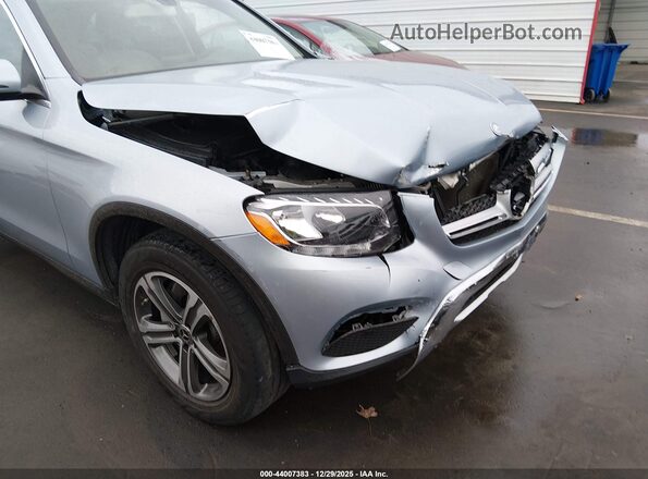 WDC0G4KB9HF206888 2017 MERCEDES-BENZ GLC 300 Light Blue 