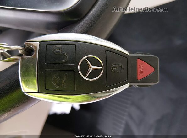 WDC0G4KB9HF206888 2017 MERCEDES-BENZ GLC 300 Light Blue Widok deski rozdzielczej