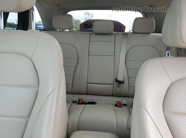 WDC0G8DB8LF754152 2020 MERCEDES-BENZ GLC-CLASS Gold Вид задніх сидінь
