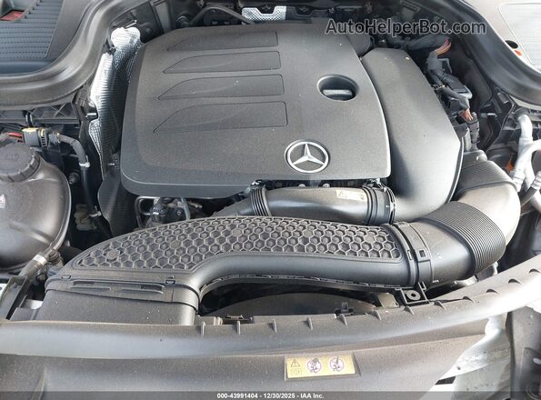 WDC0G8EB1LF700335 2020 MERCEDES-BENZ GLC 300 Black Widok z tyłu