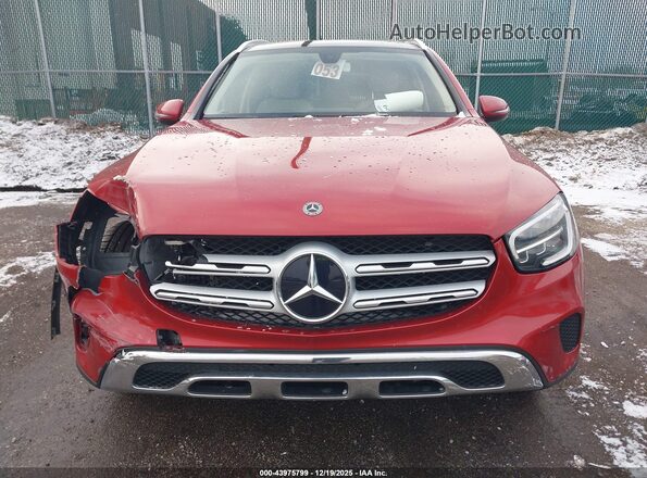 WDC0G8EB7LF746428 2020 MERCEDES-BENZ GLC 300 Red Vista del cuadro de instrumentos