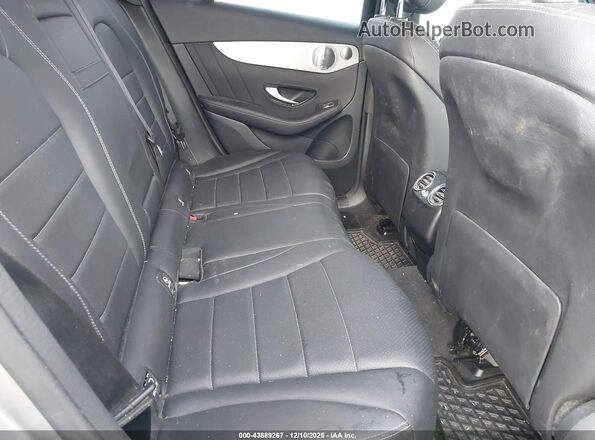 WDC0G8EBXLF735066 2020 MERCEDES-BENZ GLC 300 Silver VIN կոդի պիտակի տեսք