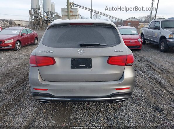 WDC0G8EBXLF735066 2020 MERCEDES-BENZ GLC 300 Silver 
