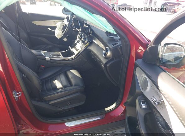 WDC0J8EB0LF630375 2020 MERCEDES-BENZ GLC 300 COUPE Red Вид салону спереду
