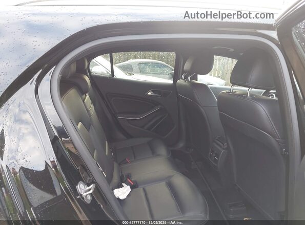 WDCTG4EB1JJ489069 2018 MERCEDES-BENZ GLA 250 Black 