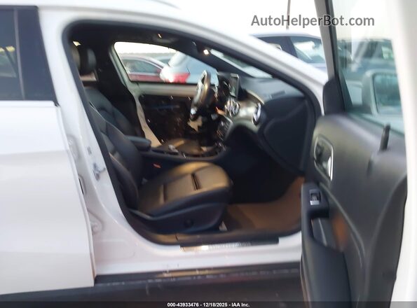 WDCTG4EB5HJ356583 2017 MERCEDES-BENZ GLA 250 White 