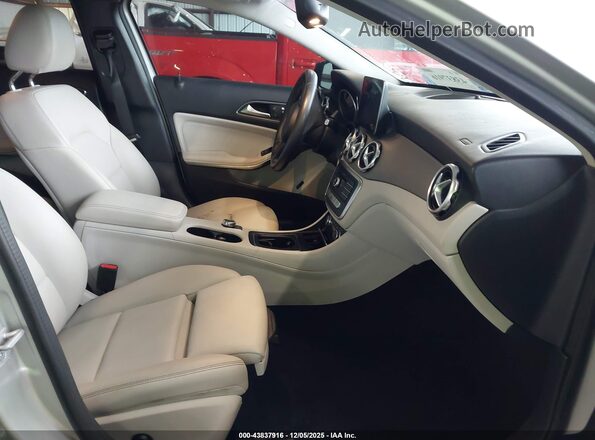 WDCTG4EBXJJ421854 2018 MERCEDES-BENZ GLA 250 White 