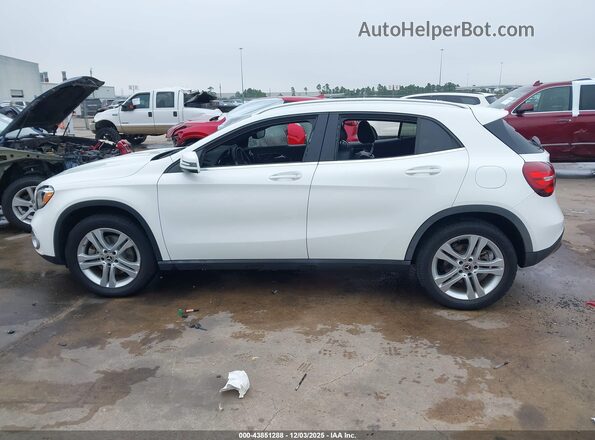 WDCTG4EBXLU027384 2020 MERCEDES-BENZ GLA 250 White Widok wnętrza 360 stopni