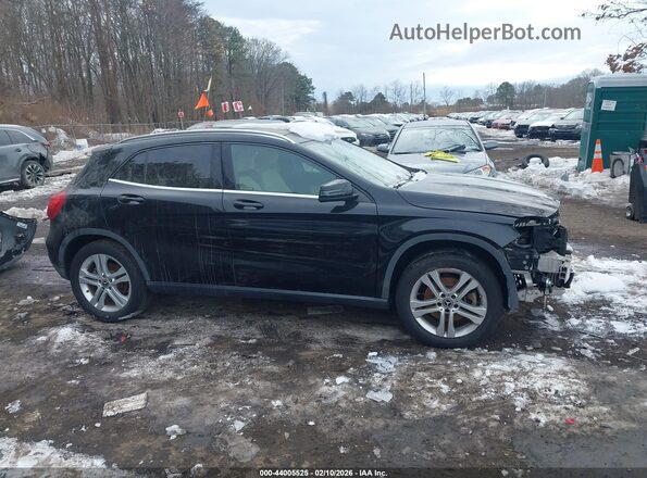 WDCTG4GB2JJ477963 2018 MERCEDES-BENZ GLA 250 Black 