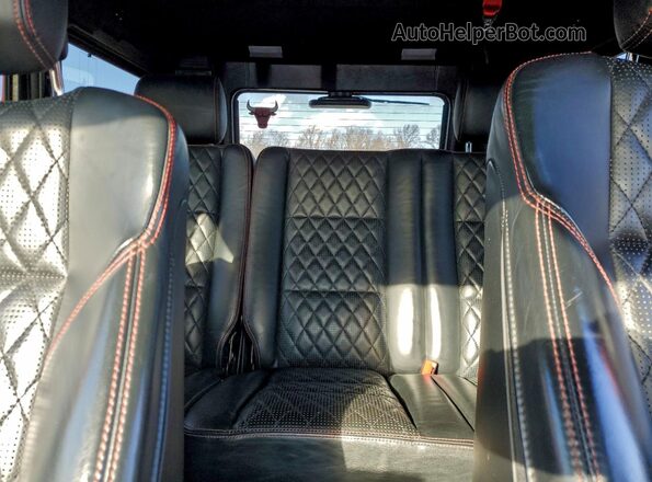 WDCYC7DF0HX264057 2017 MERCEDES-BENZ G-CLASS Красный Вид задних сидений
