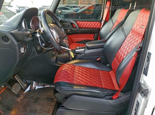 WDCYC7DF3HX267311 2017 MERCEDES-BENZ G-CLASS Белый Вид панели приборов