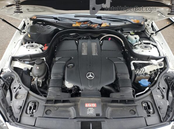 WDDLJ6HB8GA163301 2016 MERCEDES-BENZ CLS-CLASS White Vista interior trasera
