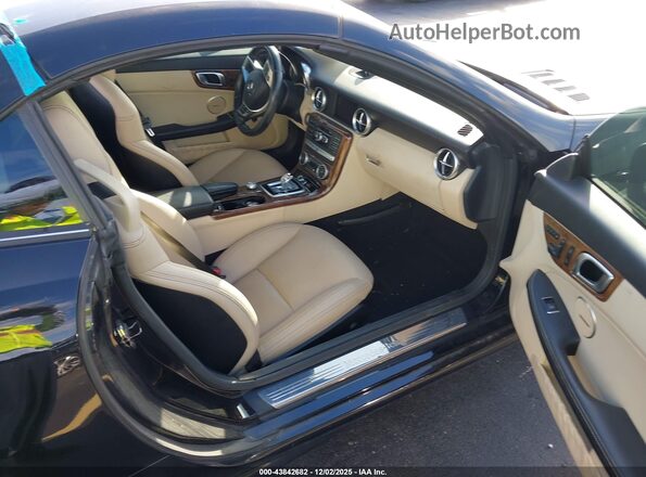 WDDPK3JA4GF121824 2016 MERCEDES-BENZ SLK 300 Black Vista interior delantera