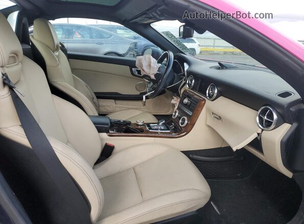 WDDPK3JAXGF117647 2016 MERCEDES-BENZ SLK Pink Vista de los asientos traseros
