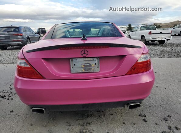 WDDPK3JAXGF117647 2016 MERCEDES-BENZ SLK Pink Vista trasera