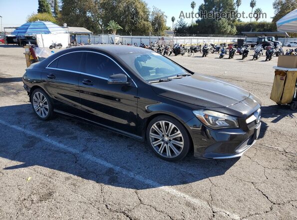 WDDSJ4EB1JN502033 2018 MERCEDES-BENZ CLA-CLASS Black Przód prawy
