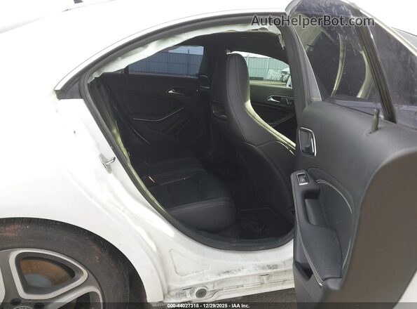 WDDSJ4EB2KN717504 2019 MERCEDES-BENZ CLA 250 White 