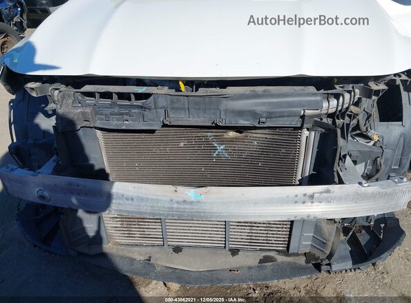 WDDSJ4EB4HN426253 2017 MERCEDES-BENZ CLA 250 White 