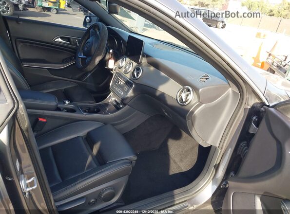 WDDSJ4EB6HN400284 2017 MERCEDES-BENZ CLA 250 Gray 