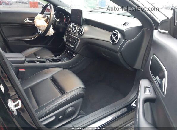 WDDSJ4EB7HN399484 2017 MERCEDES-BENZ CLA 250 Black 