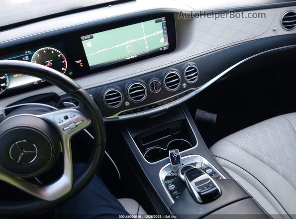 WDDUG8DB0JA418261 2018 MERCEDES-BENZ S-CLASS Black Առջևի վահանակի տեսք