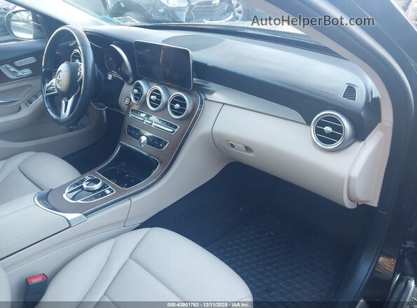 WDDWF8EB5LR545618 2020 MERCEDES-BENZ C-CLASS Черный Вид салона спереди