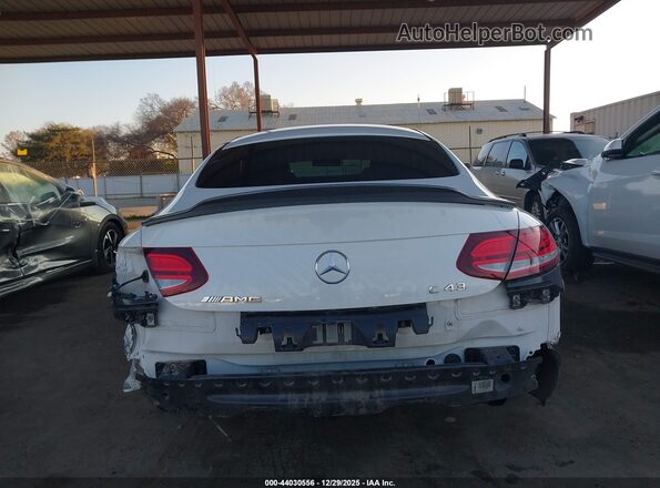 WDDWJ6EB1LF949018 2020 MERCEDES-BENZ AMG C 43 White Widok z przodu
