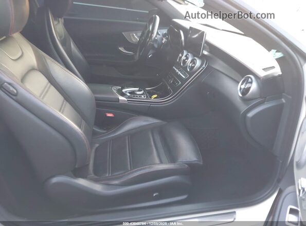 WDDWJ6EB3JF607745 2018 MERCEDES-BENZ AMG C 43 White წინა სალონის ხედი