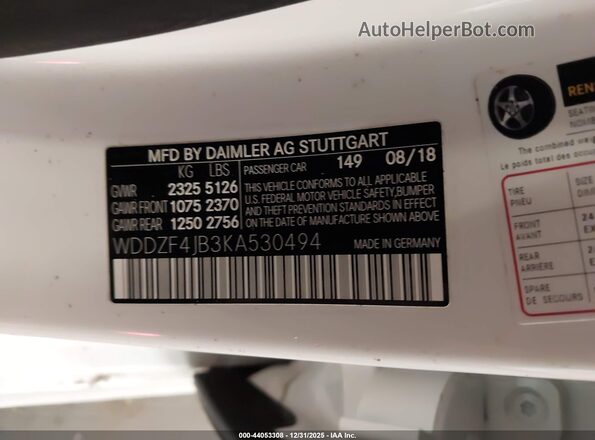 WDDZF4JB3KA530494 2019 MERCEDES-BENZ E-CLASS White Vista del compartimento del motor