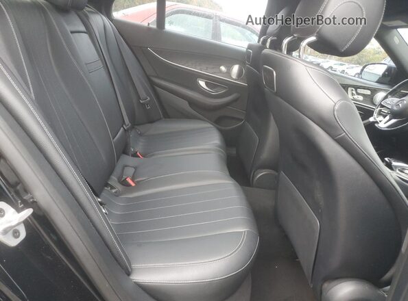 WDDZF4KB5KA586810 2019 MERCEDES-BENZ E Black Widok tylnych siedzeń