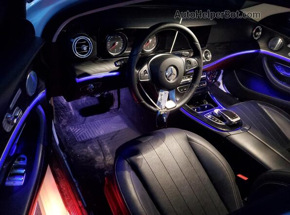WDDZF4KB6HA152887 2017 MERCEDES-BENZ E Белый Вид панели приборов