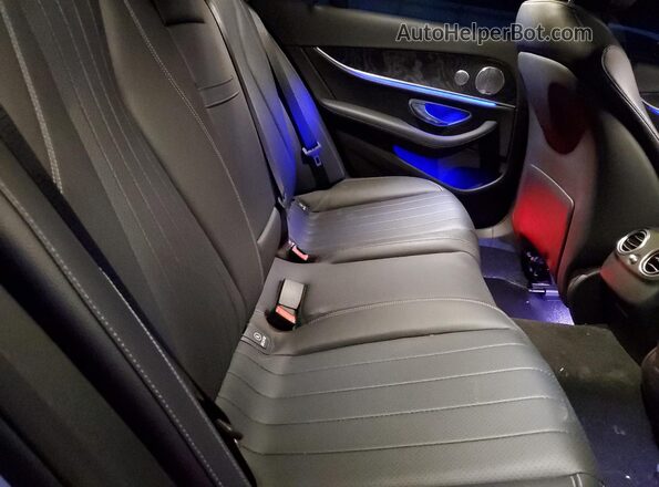 WDDZF4KB6HA152887 2017 MERCEDES-BENZ E Белый Вид задних сидений