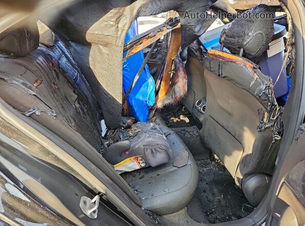WDDZF8EB5LA756782 2020 MERCEDES-BENZ E Black Widok tylnych siedzeń