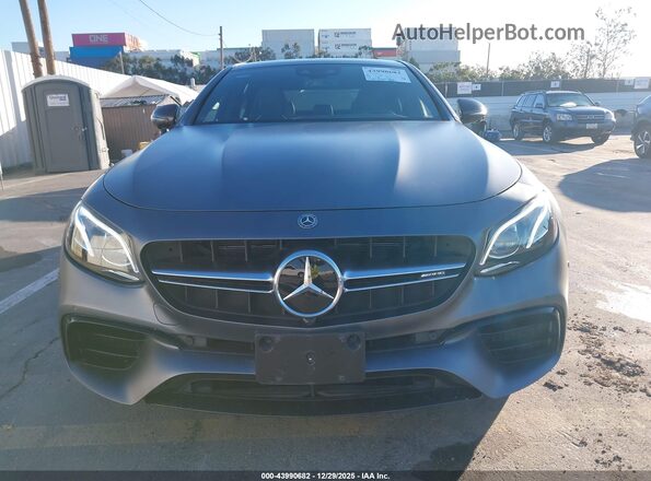WDDZF8KBXKA608811 2019 MERCEDES-BENZ AMG E 63 Gray ხელსაწყოთა პანელის ხედი