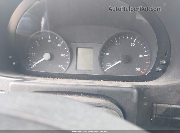 WDYPE8CD2JP627180 2018 FREIGHTLINER SPRINTER 2500 Gray Vista de los asientos traseros