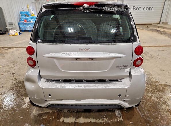 WMEEJ9AA3GK842863 2016 SMART FORTWO Silver Հետևի տեսք