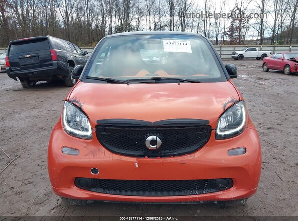 WMEFJ5DA3GK069871 2016 SMART FORTWO Orange Widok zestawu wskaźników