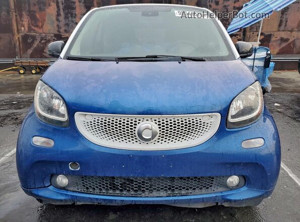 WMEFJ5DAXGK055451 2016 SMART FORTWO Two Tone Widok z przodu