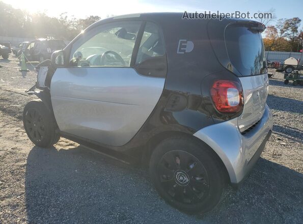WMEFJ9BA5JK280359 2018 SMART FORTWO Gray Rear left