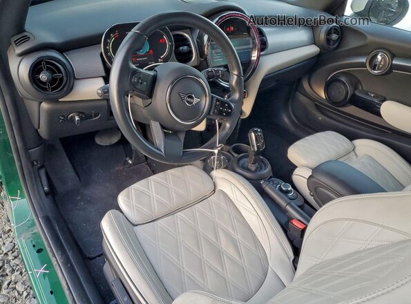 WMW33DH00P2T70229 2023 MINI COOPER Green Widok deski rozdzielczej