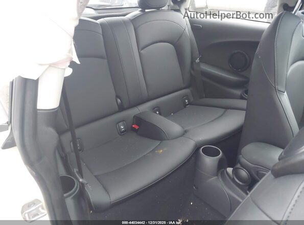 WMW53DH06P2T21805 2023 MINI HARDTOP Beige VIN sticker view