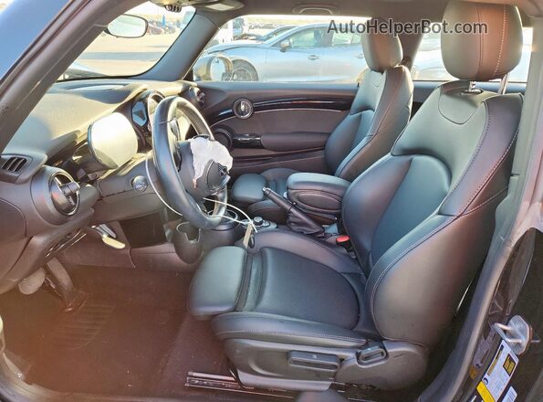 WMW53DH08N2R85407 2022 MINI COOPER Черный Вид салона спереди