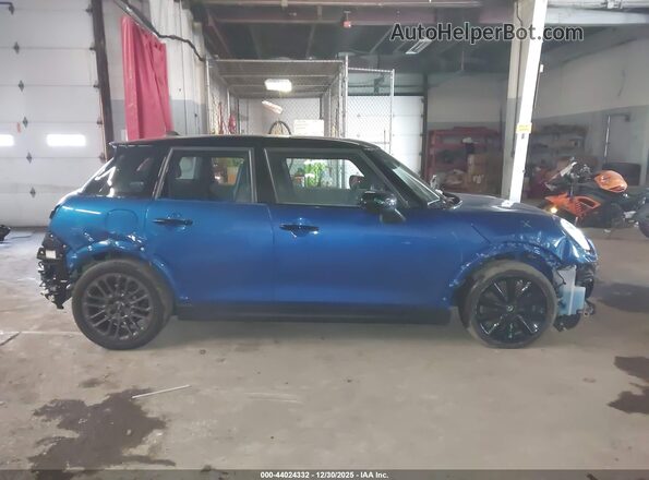 WMW53GD02S2W62702 2025 MINI HARDTOP Blue Rear interior view